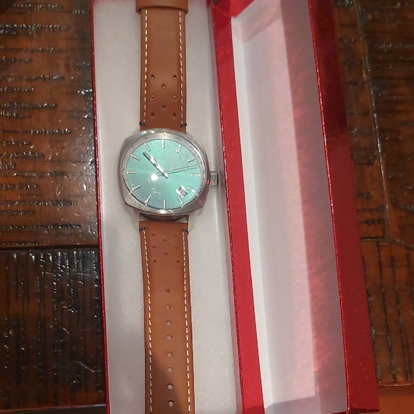 Fossil Watch Rare - Picture 1 of 4